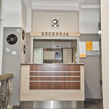 Dom Studencki Akademia Muzyczna Albergue Cracovia Exterior foto